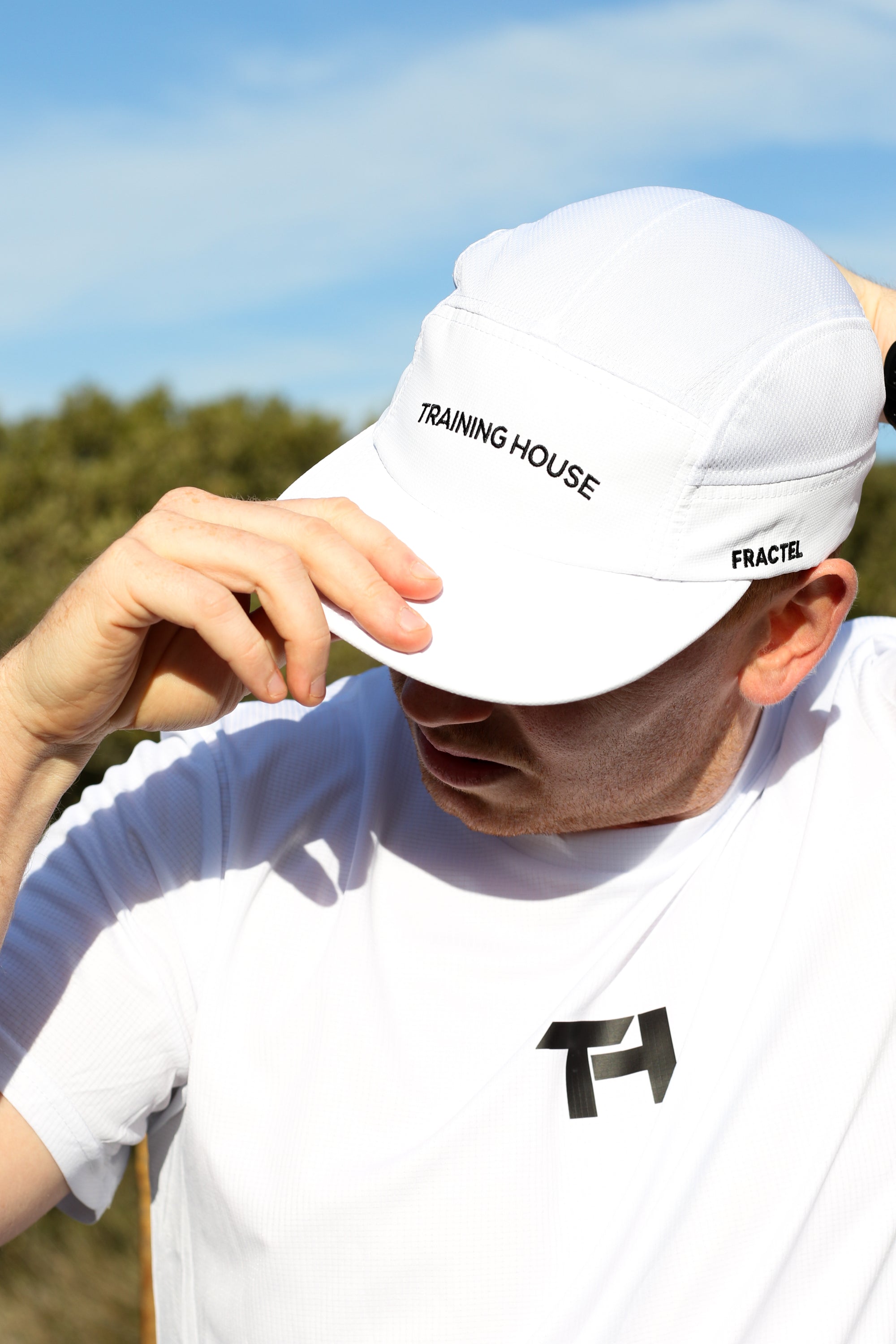 TRAINING HOUSE X FRACTEL HATS