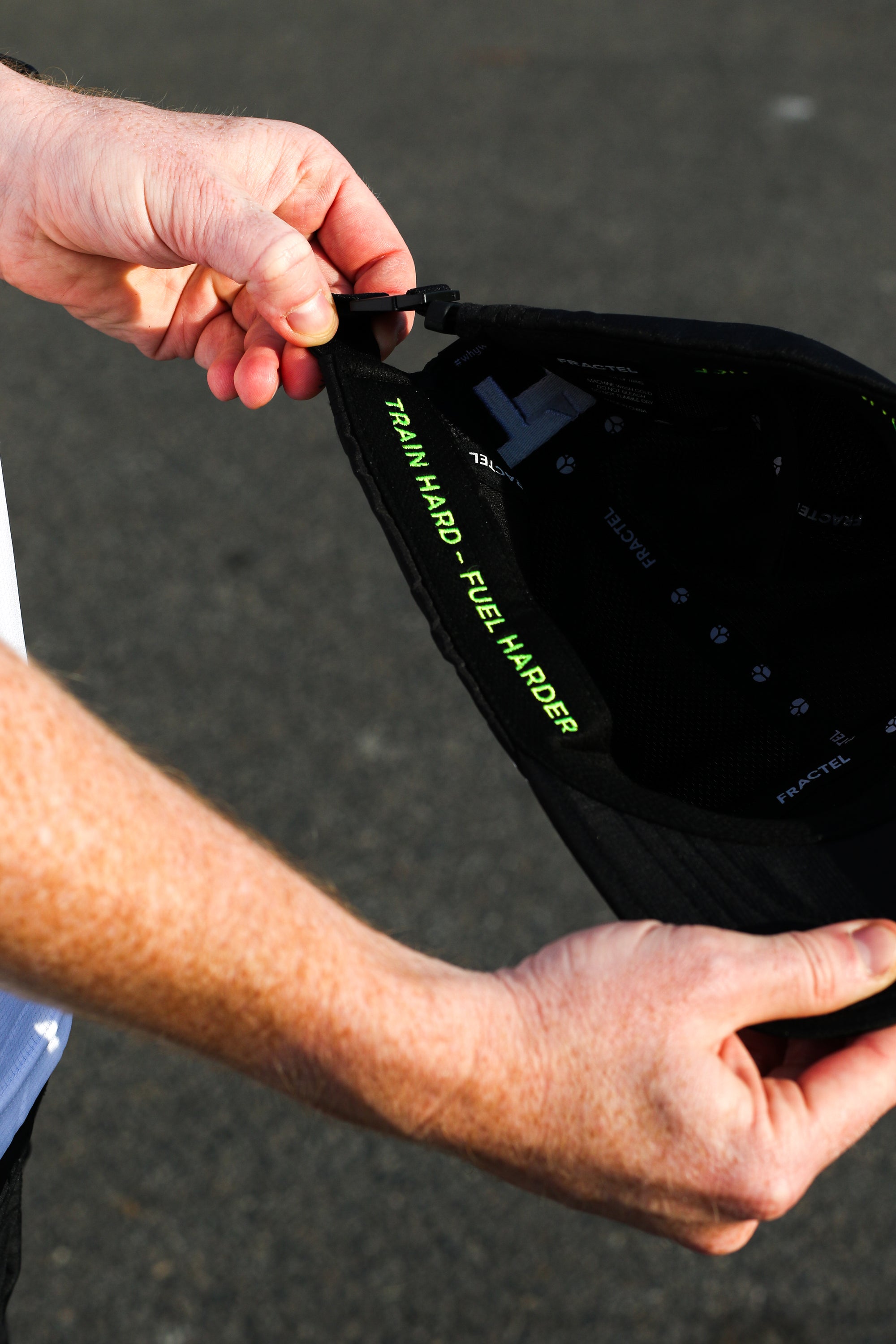 TRAINING HOUSE X FRACTEL HATS