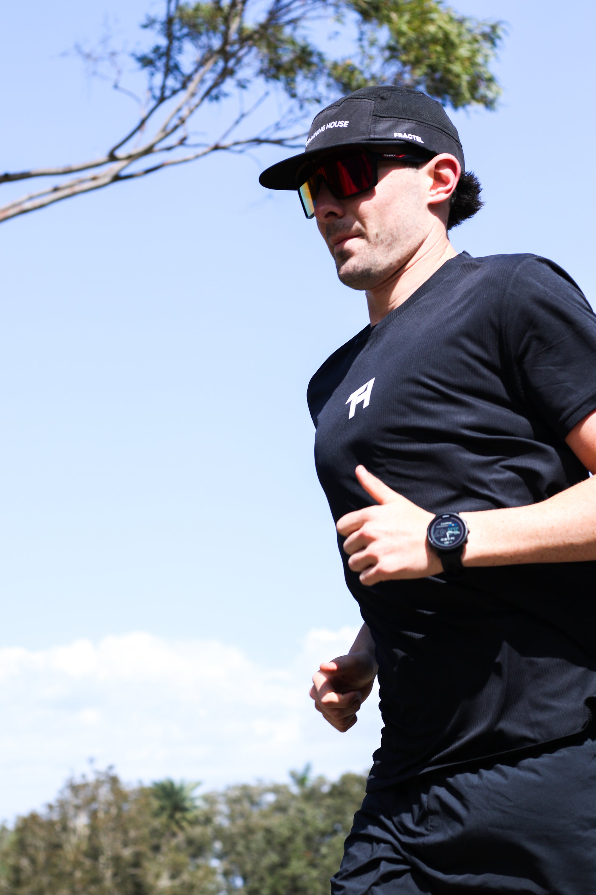 TRAINING HOUSE X FRACTEL HATS