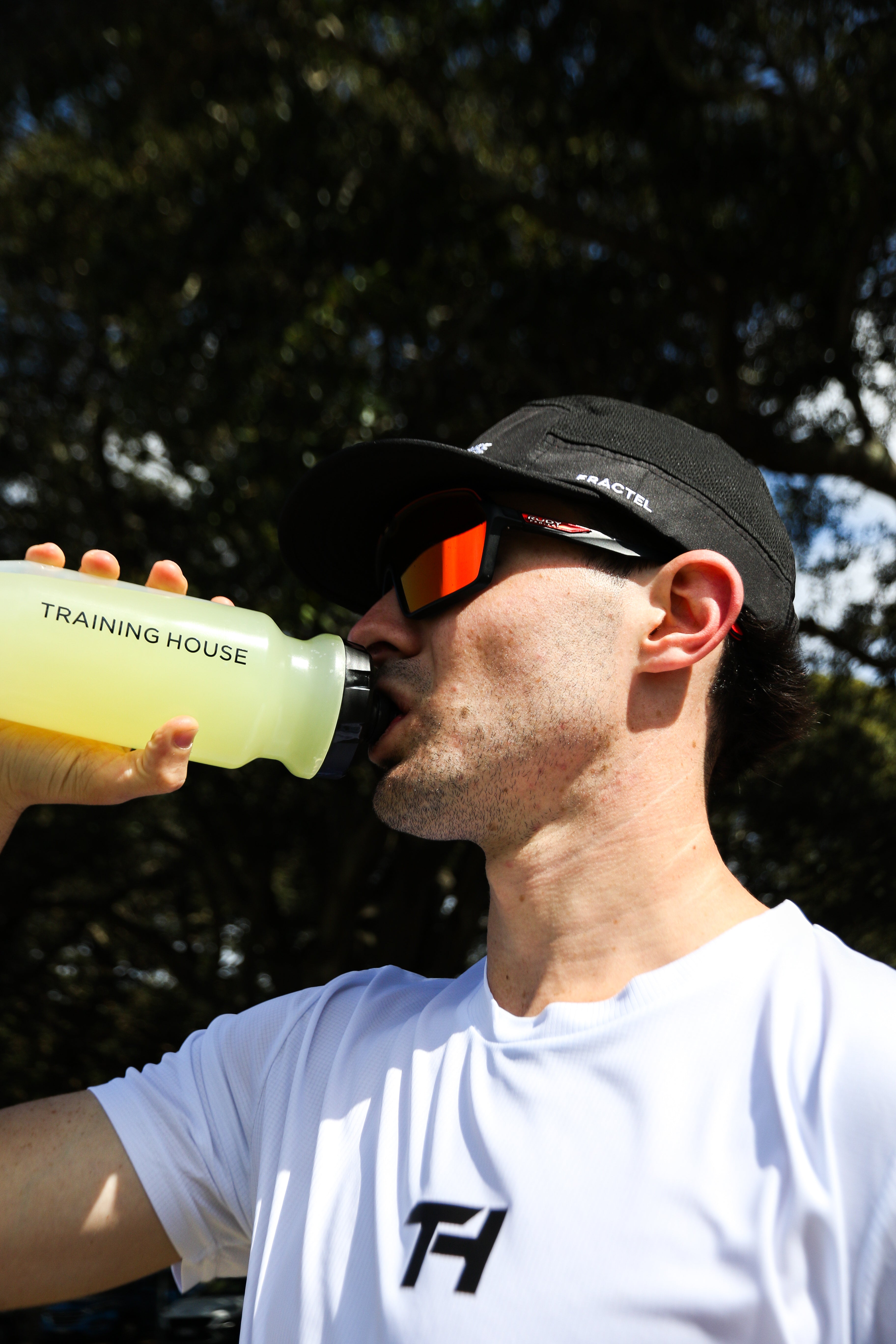 Salt Tablets vs. Electrolyte Drinks: Which is Best for Endurance Athletes?
